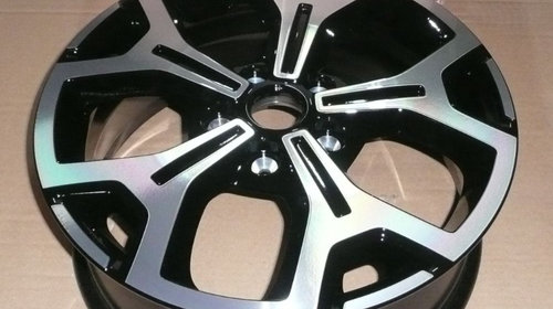 Janta aliaj 17 inch et50 originala dacia dust