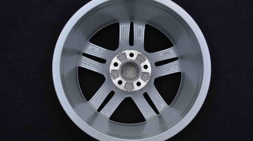 Jante 17 inch Originale Audi A4 8W B9 R17