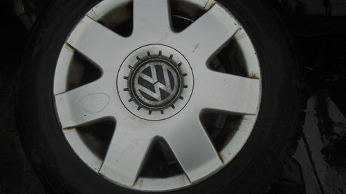 Jante aliaj 14 '' Volkswagen Polo din 2006 cu cauciuc