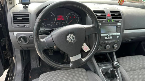 Jante aliaj 15 Volkswagen Golf 5 2006 COMBI 1.9