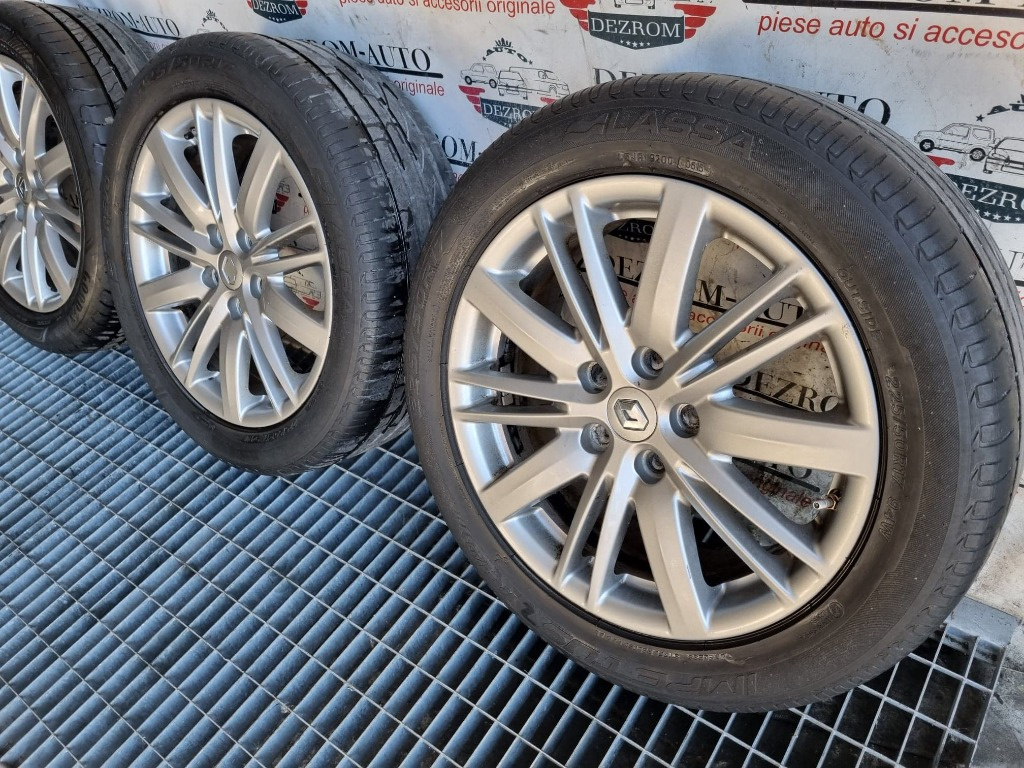 670042047 Maserati Levante Garniture de protection de seuil intérieur 670042047 Maserati Levante Garniture de protection de seuil intérieur