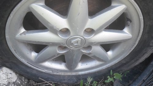 Jante aliaj pe 14" Dacia/Renault 4 prezoane