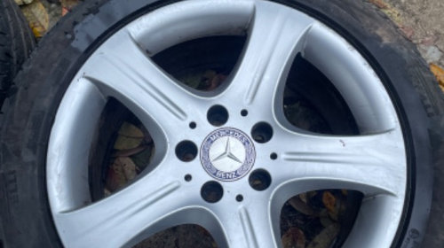 Jante aliaj pe 17" oem mercedes 5x112 7,5j et45 a2074012302 cu anvelope vara pirelli 235/45/17 dot4121 5mm