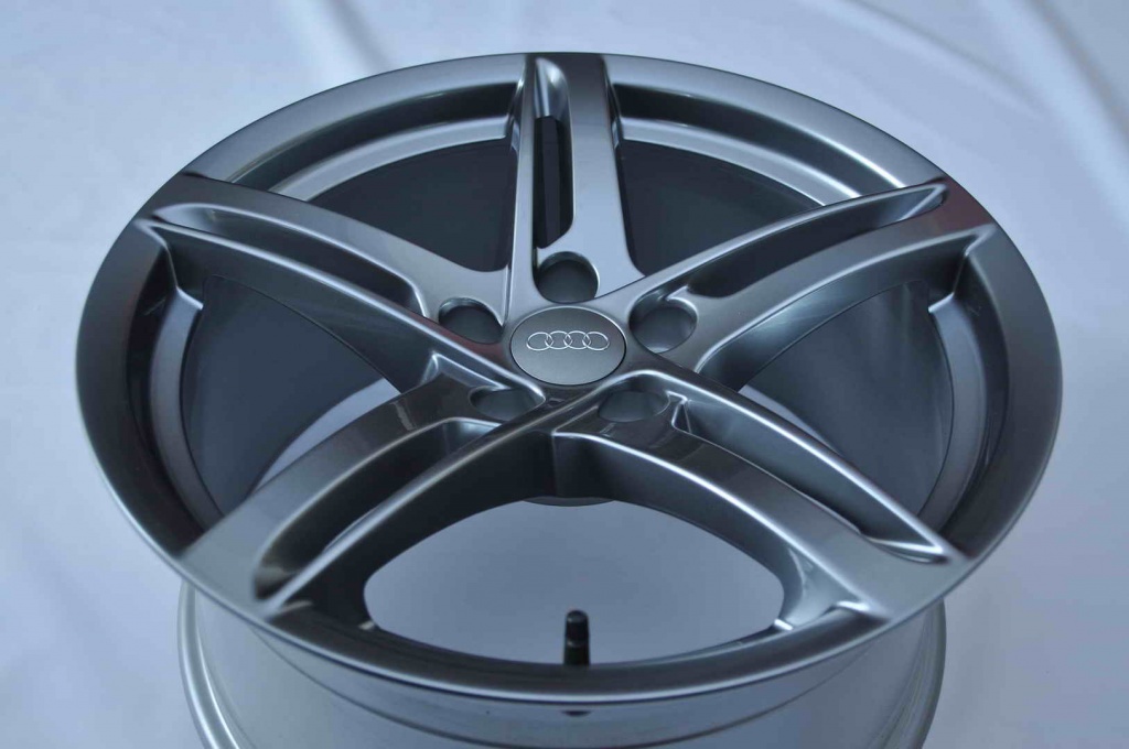 Jante Noi 18" Originale Audi A4 A5 A6 A7 A8 Q5 Q7 Allroad 18 inch