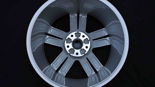 Jante Noi 20 inch originale VW Touareg 7P 5x130 R20 Pikes Peak