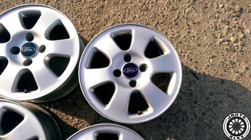 JANTE ORIGINALE FORD 15 4X108