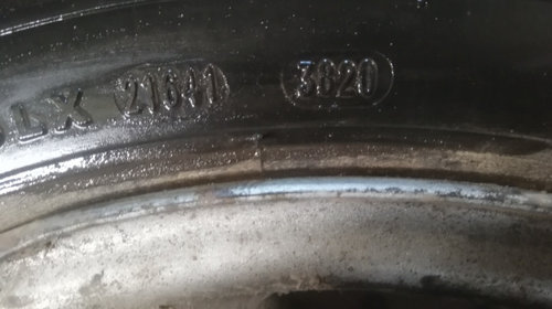 Jante tabla cu anvelope iarna 185/65 R15 DOT 2020 Dacia Dokker