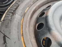 Jante tabla cu cauciucuri iarna Toyota Yaris 185/60R15