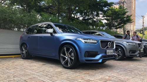 Jante volvo originale R22 cu cauciucuri de vara Pirreli an 2016 pentru xc90 II