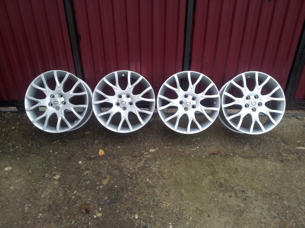 Set De 4 Jantes Alliage 16" Anthracite Pour Volvo V40/V50/V60/S40/S60/S80/V70/XC70 Et Ford - Neuf Italie