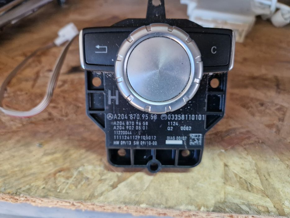 Joystick buton selector meniu Mercedes C class w204 E class w212 GLK