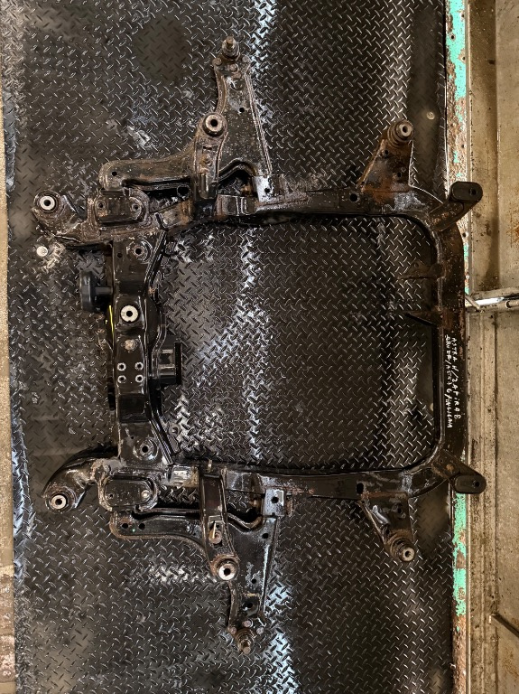 Jug motor cadru motor Opel Astra H Zafira B - imagine 1