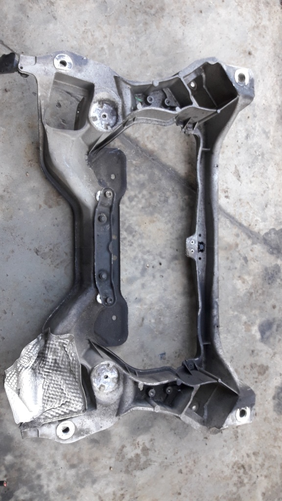 Jug motor Mercedes C-Class an 2001-2007