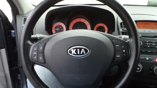 Kia Ceed 2008 1.4 benzina 80 kw motor G4FA