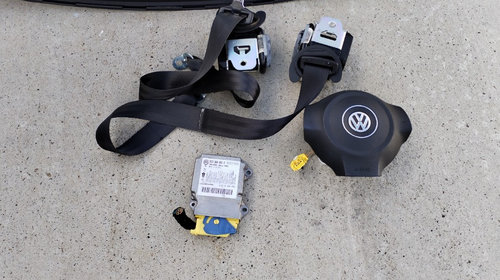 Kit airbag ( plansa bord cu airbag pasager si sofer + centuri + ecu airbag ) Vw Golf 6 volan stanga
