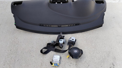 Kit airbag ( plansa bord cu airbag pasager si sofer + centuri + ecu airbag ) Vw Golf 6 volan stanga