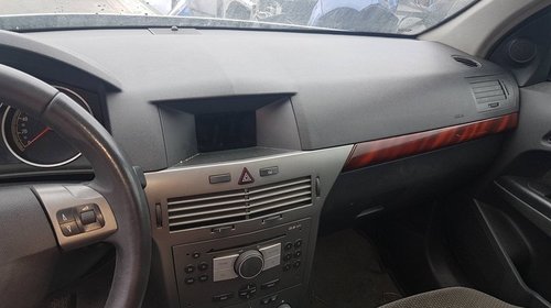 Kit airbag-uri cu plansa bord opel astra h