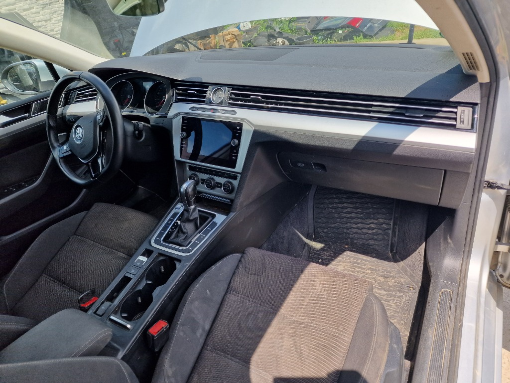 Airbag Genou Gauche Avant VW Passat B8 / Arteon - Pièce Originale Volkswagen 3G1880841G