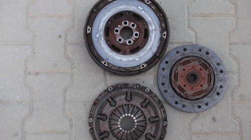 KIT AMBREIAJ 1.9 tdi audi a4 b5 / vw passat b5 /skoda octavia 2