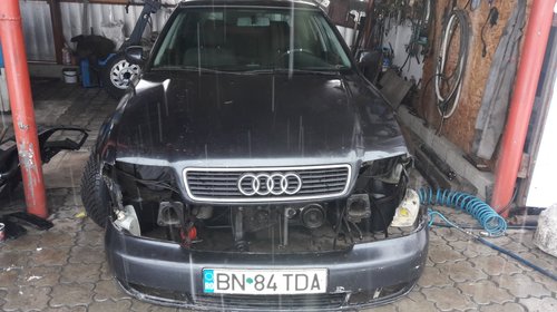 Kit ambreiaj Audi A4 B5 1995 Limuzina 1.6 i