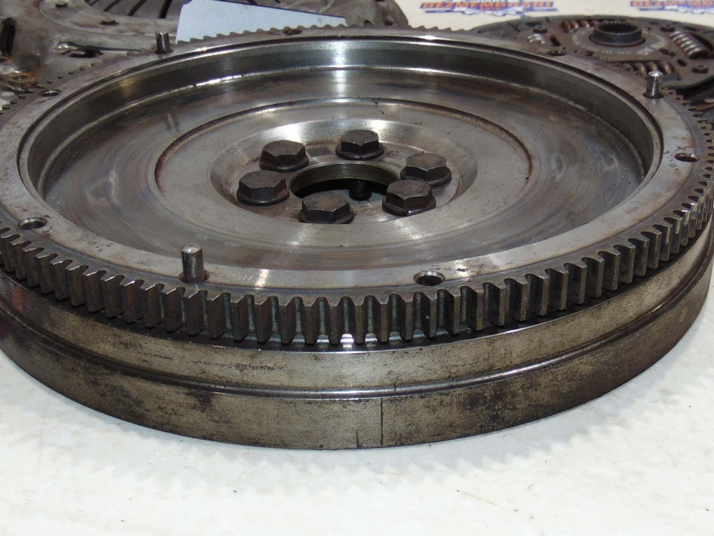 Kit ambreiaj avand codul 03L141016J / 03