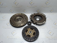 Kit ambreiaj HYUNDAI ACCENT II (LC) [ 1999 - 2006 ] Valeo OEM 4130022660 / 41300-22660