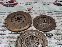 Kit ambreiaj Opel Combo E 1.2 110cp coduri : 9812748880 / 9812748780