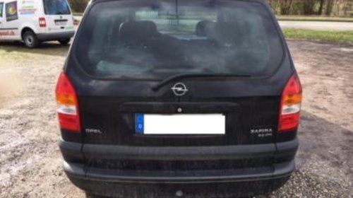 Kit ambreiaj Opel Zafira 2002 monovolum 2.0 d