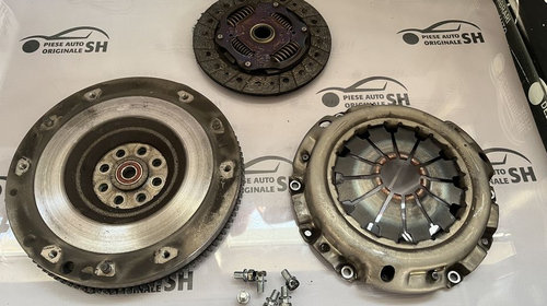 Kit ambreiaj rulment disc volanta Suzuki sx4 1,6VVT 4x4 M16A Euro 5