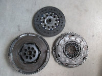 Kit ambreiaj (volanta este vanduta) Mazda 3 BK 2.0 D RF7J 105kw 143cp 2006 2007 2008 2009