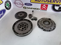 Kit ambreiaj / volanta masa dubla Fiat Sedici Suzuki SX4 Alfa Romeo 159 2.0 Diesel Cod volanta 0055220822