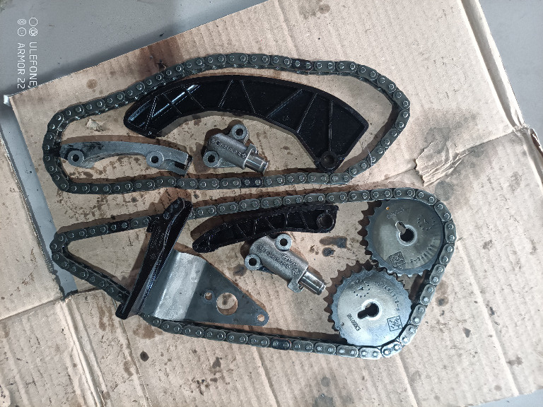 KIT DISTRIBUTIE 1.7 CRDI D4FD 136CP 116CP 141CP EURO 5 HYUNDAI IX35 i40 tUCSON kIA SPORTAGE CARENS I30 ELANT