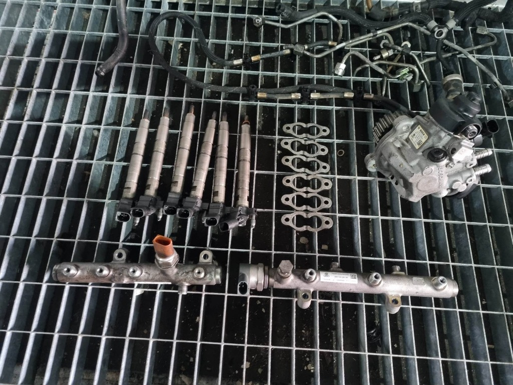 Kit injectie complet Audi A4 B8 2.7 TDI 