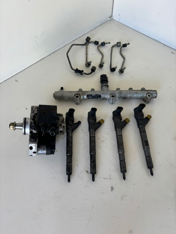 KIT Injectie D4CB 2.5 crdi an fab 2002-2009 0445110186 0445214061 kit complet Kia Sorento