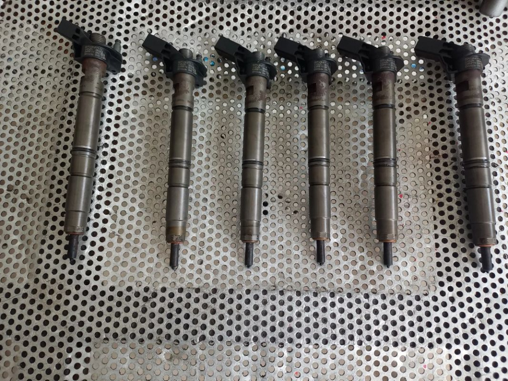 Kit Injectie Injectoare Pompa Rampe Audi