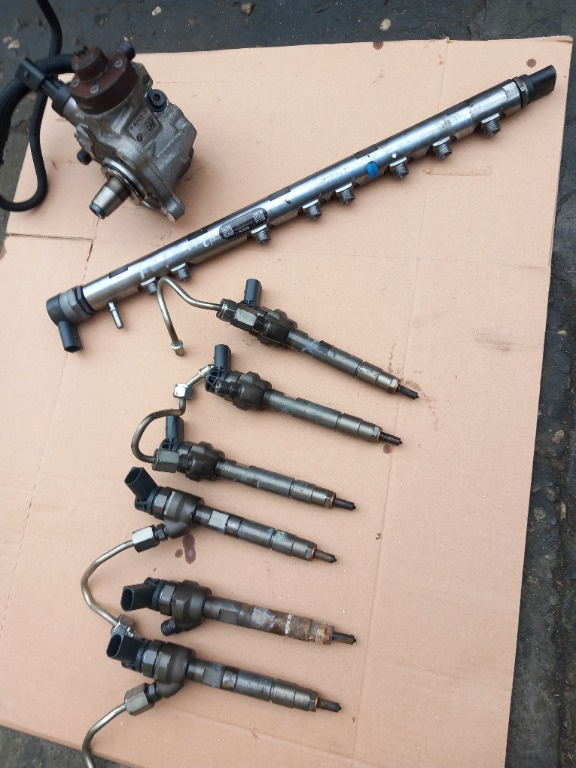 Kit injectie injector injectoare n57 258 cp 3.0 d x5 x6 f10 f01 f02