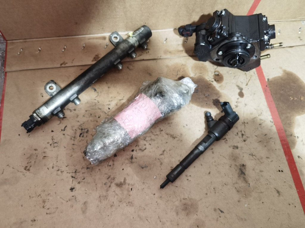 Kit injectie Opel Corsa C 1.3 CDTI A13DTE E5 2012