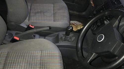 Kit pornire VW Polo 9N 2008 Hatchback 1.2