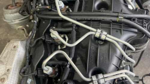 Kit Sistem de Injectie Volvo XC60 Motor 2.0 2.4 Diesel Euro 5 BiTurbo 215 CP cod D5244T15 31272690 0445010618