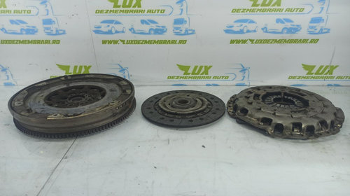 Kit volanta cu ambreiaj 21217615630 2.0 d BMW