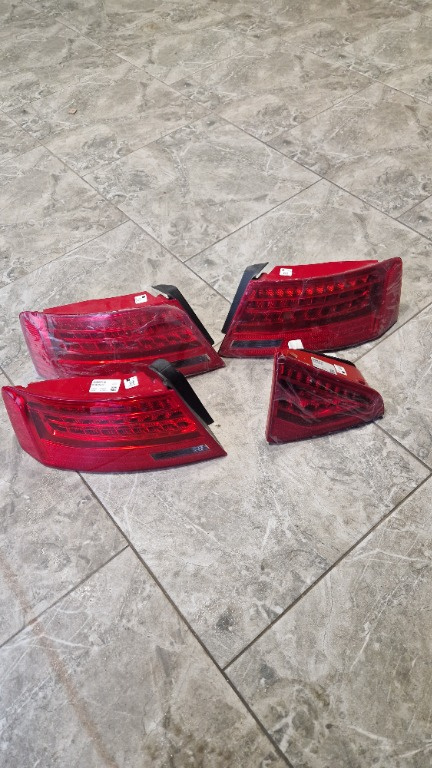 Lămpi stop spate pentru Audi A5 8T0945095 noi originale