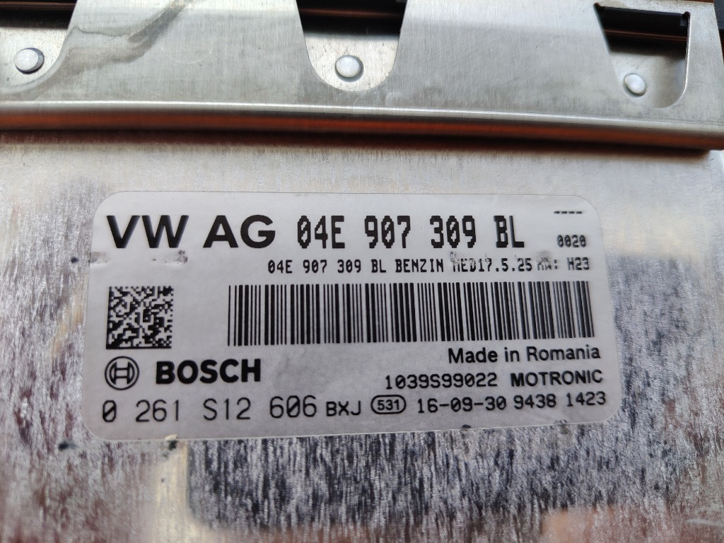L1 Calculator Motor ECU SEAT / VOLKSWAGEN Golf VII 04E907309BL | 261S12606