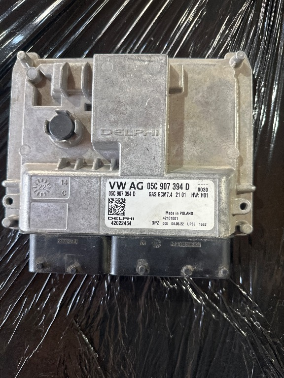 L15 Calculator ECU motor 1.0 tsi 05C907394D