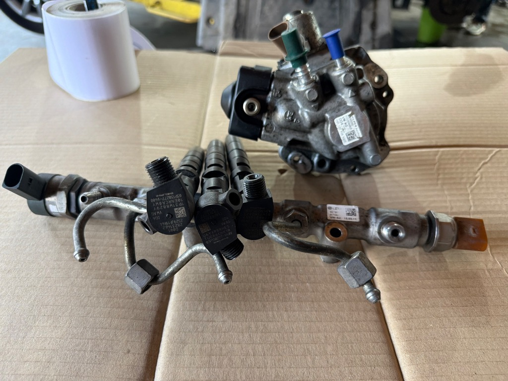 L16 Kit Injectie Volkswagen Skoda Seat Audi 1.2 TDI cod CFW Euro 5 POMPA VANDUTA