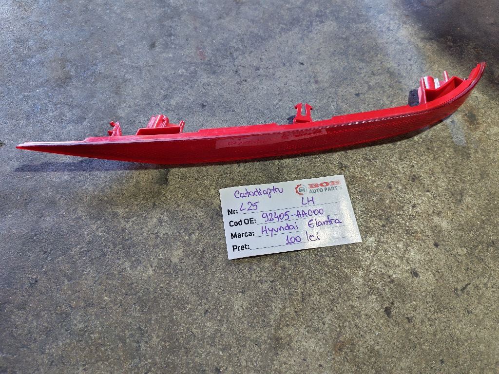 L25 Catadioptru / Reflectorizant Bara Spate Hyundai Elantra cod 92405-AA000