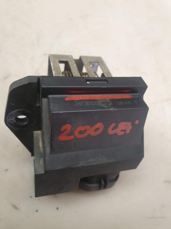 L27 REZISTENTA TREPTE VENTILATOR MOTOR CITROEN / PEUGEOT 2008 COD 98372A01 98372A 01