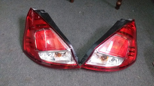 Lampă stop stânga dreapta spate Ford Fiesta 6 C1BB-13405-A C1BB-13404-A