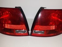 Lampa Audi A4 Avant 2005