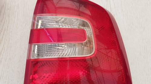 Lampa dreapta Skoda Octavia 2 2006 combi