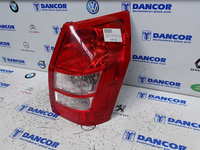 LAMPA DREAPTA SPATE CHRYSLER 300C COD 04805966AH - AN 2005/2010